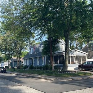 Meet your Posher, Tierney